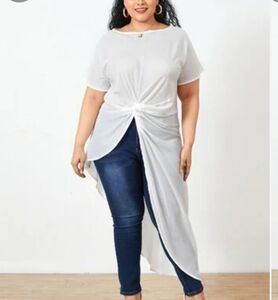 Vonda Short Sleeve Twist Side Long Asymetrical Hen White Tunic Size 5XL(20)